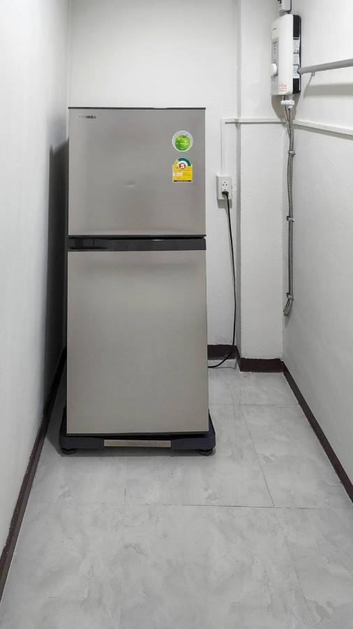 Apartment A4 Dindaeng Bangkok Dış mekan fotoğraf