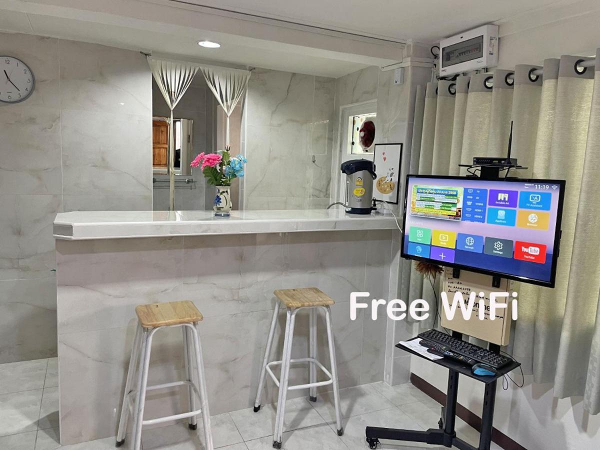 Apartment A4 Dindaeng Bangkok Dış mekan fotoğraf